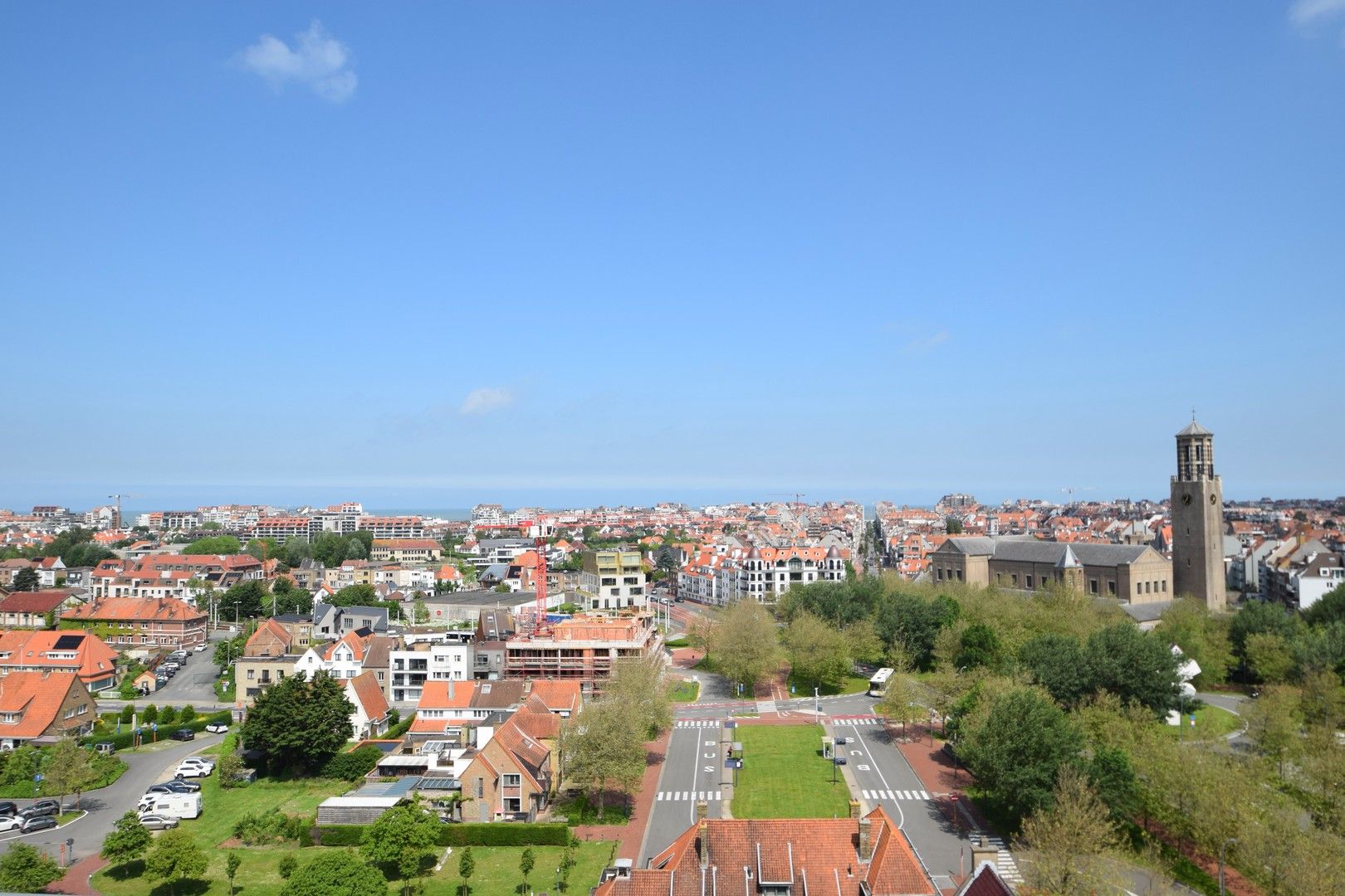 Magnifiek nieuwbouw appartement gelegen op de 10de verdieping genietend van panoramische zichten gelegen in de exclusieve residentie "The Tower" te Duinenwater. foto 20