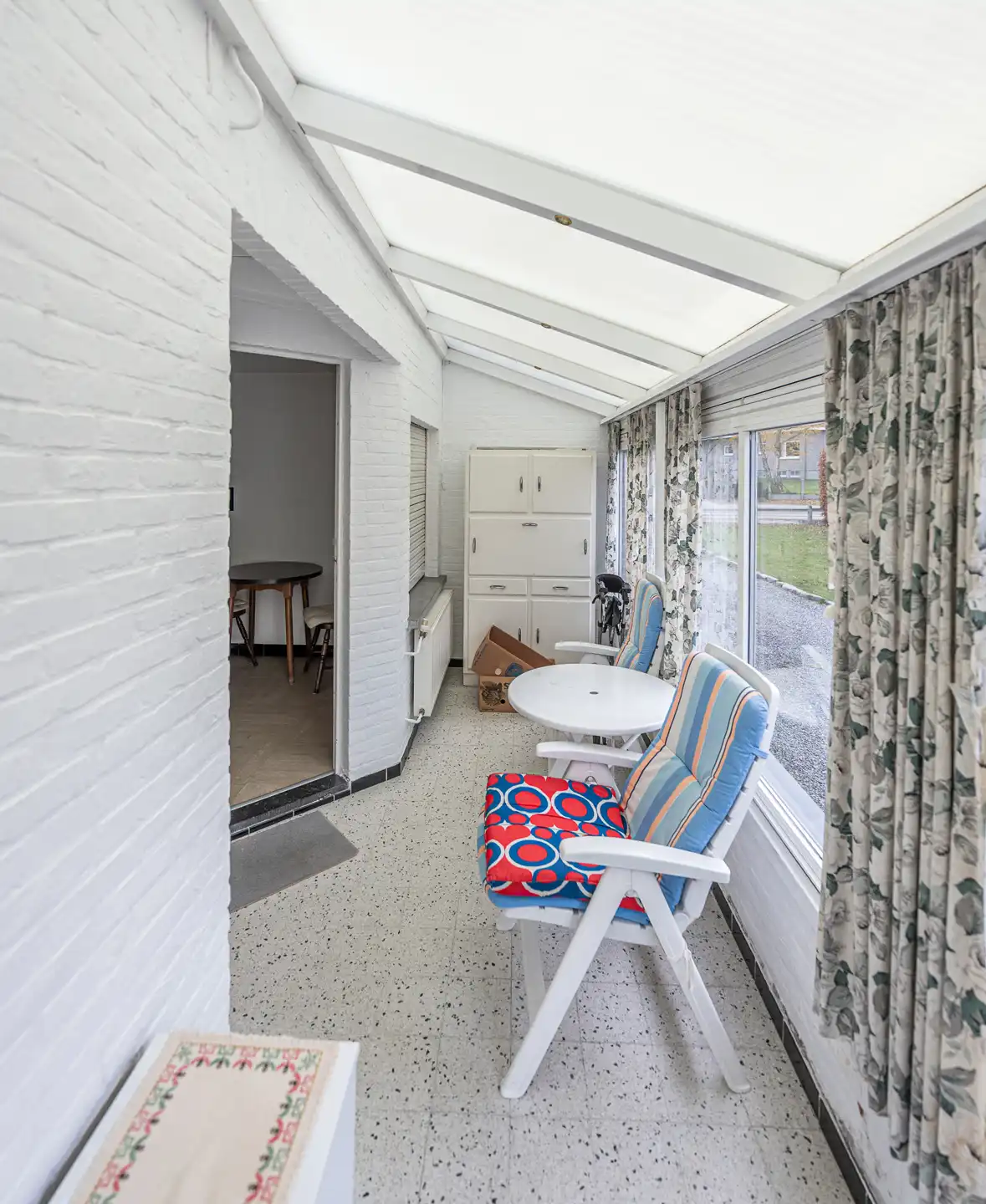 Woning in half-open bebouwing op 8 are foto 10