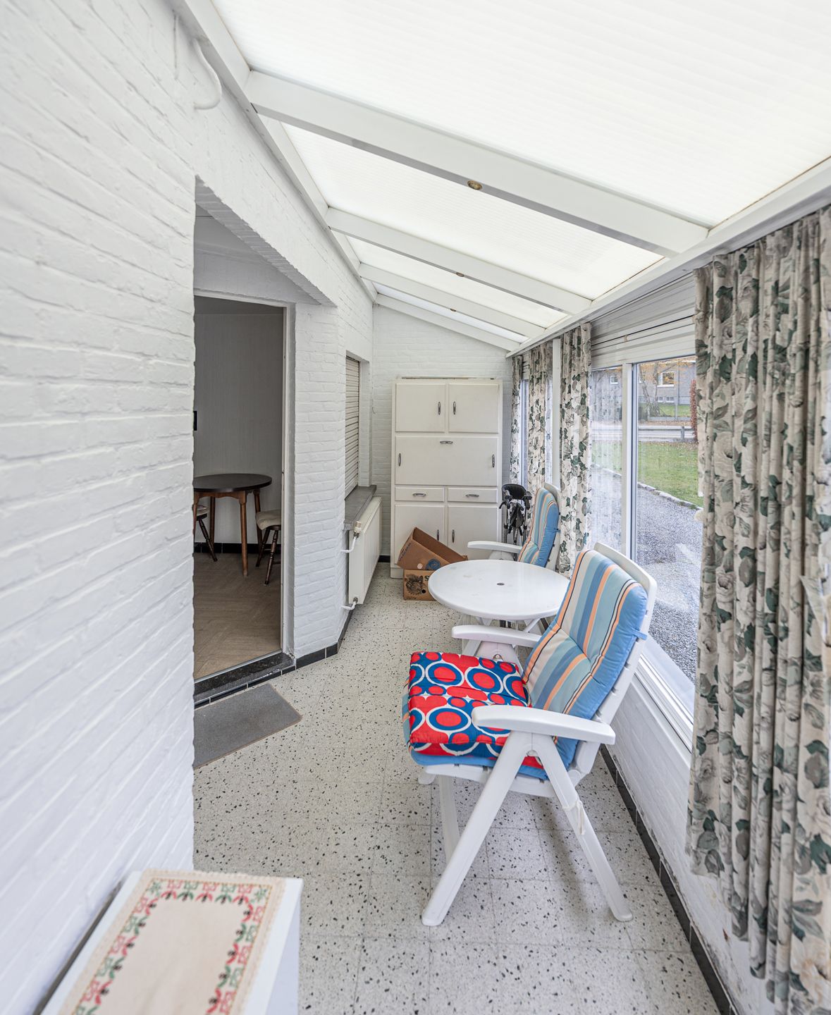 Woning in half-open bebouwing op 8 are foto 10