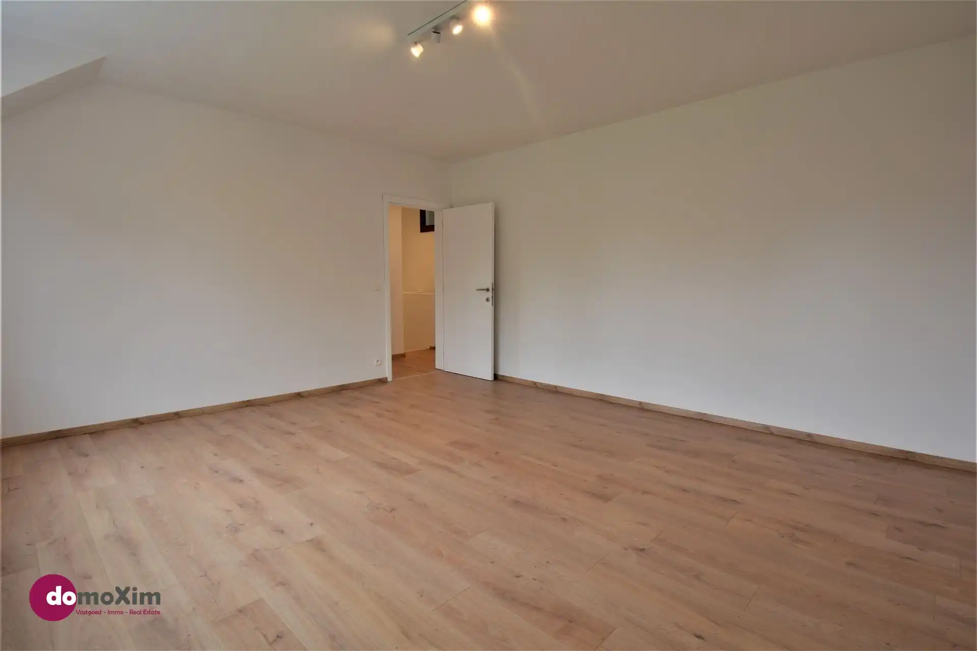 Mooie gerenoveerde woning met 3 slaapkamers nabij de dorpskern van Boortmeerbeek foto 15