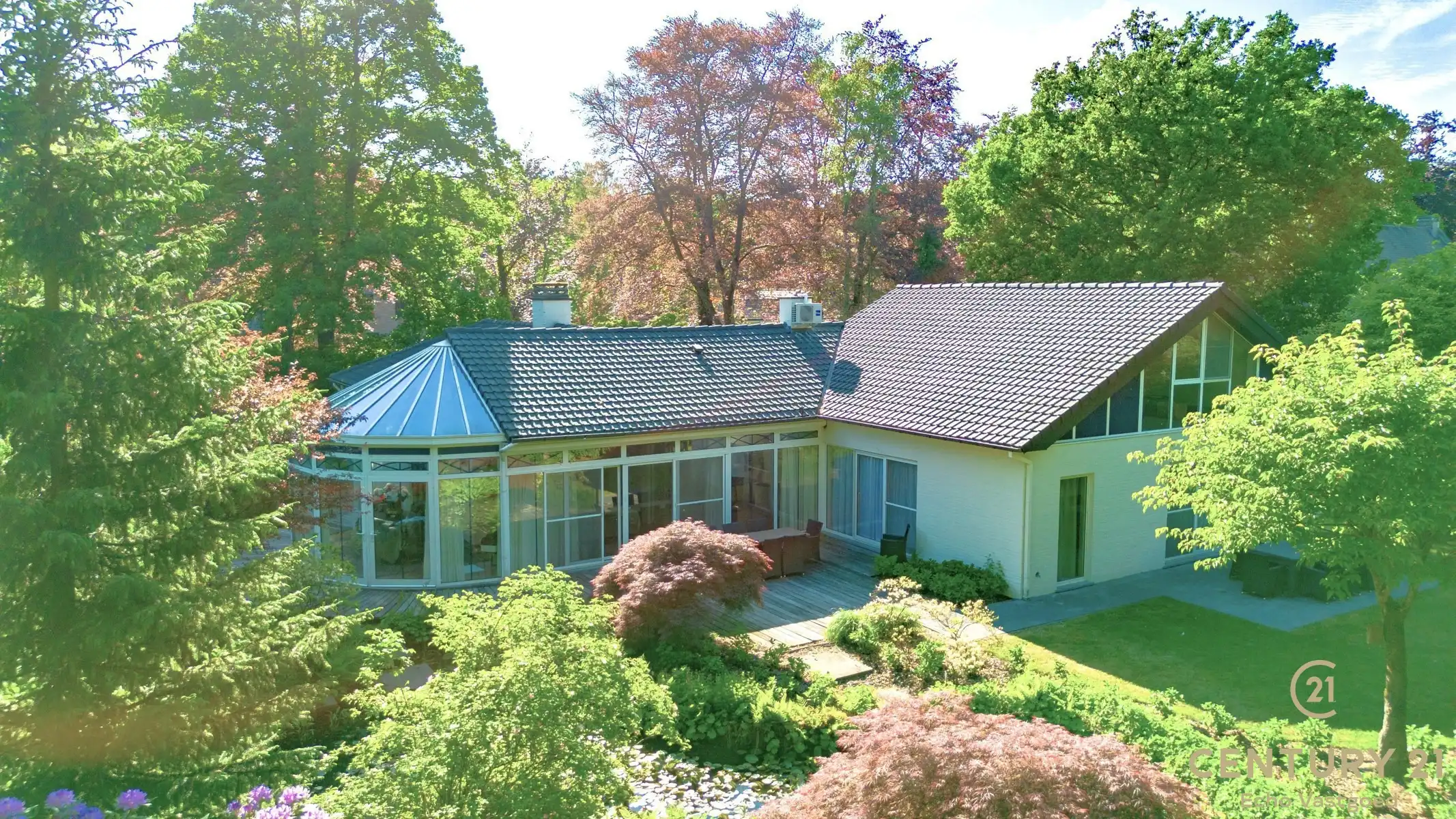 Gelijkvloerse fraaie villa met prachtige tuin op ca 1700m² foto 28