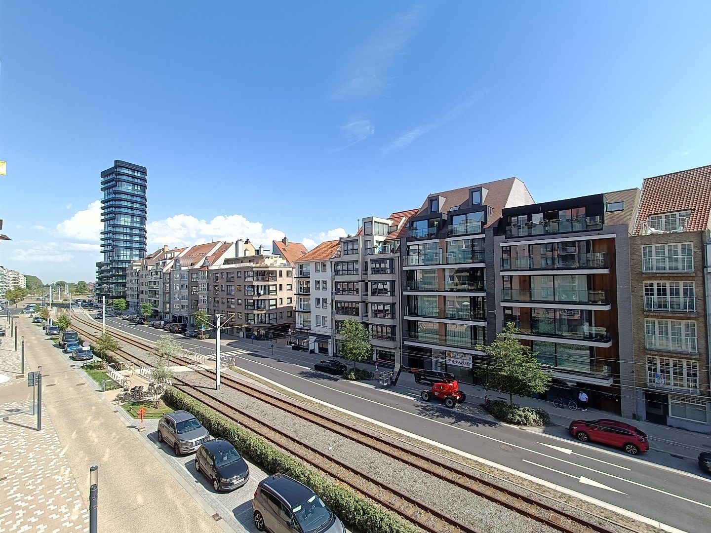 Gerenoveerd appartement aan de achterzijde van de zeedijk. foto 5