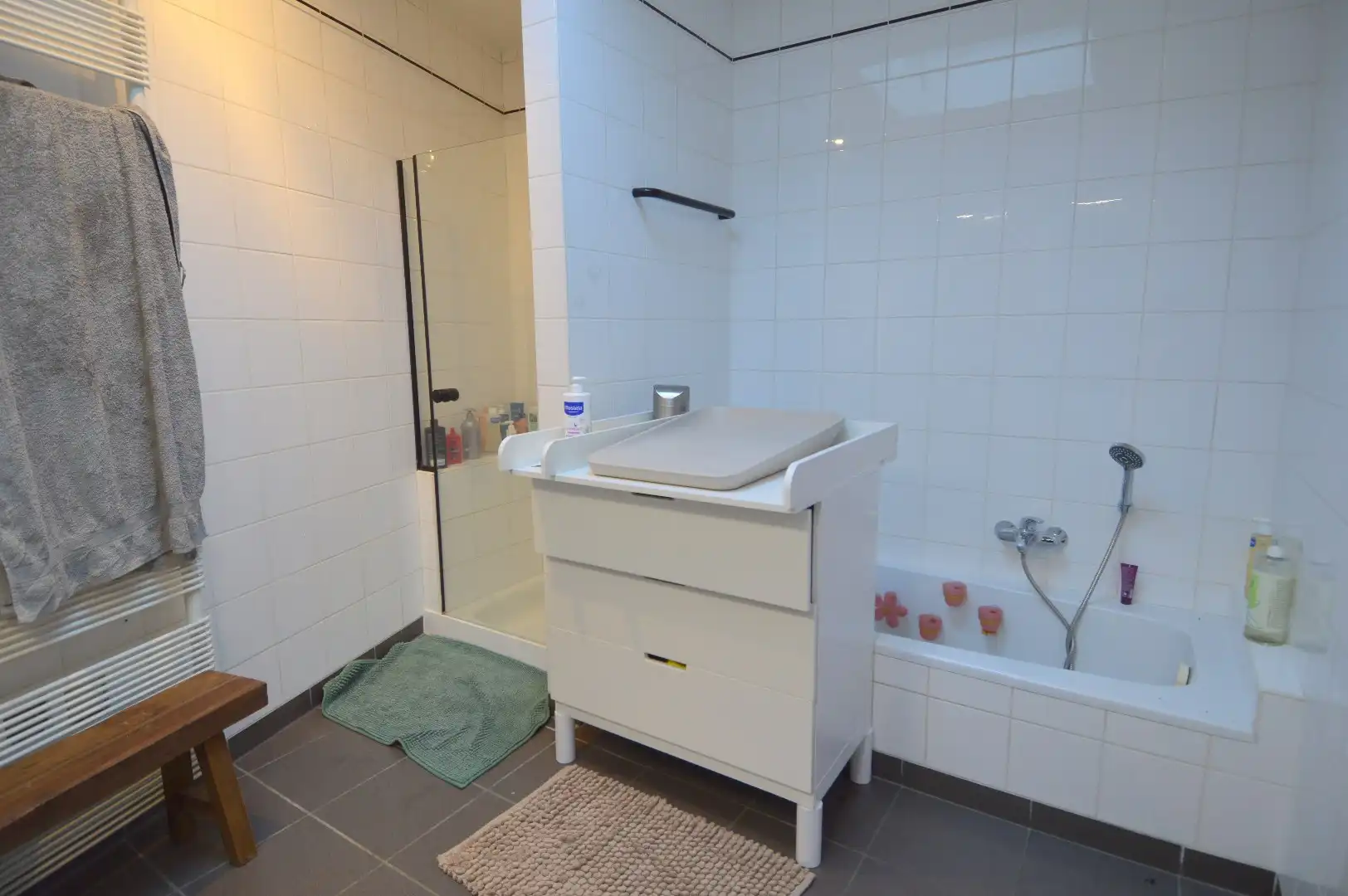 Gezellige woning met tuin, garage en 3 slaapkamers te Aalbeke  foto 9