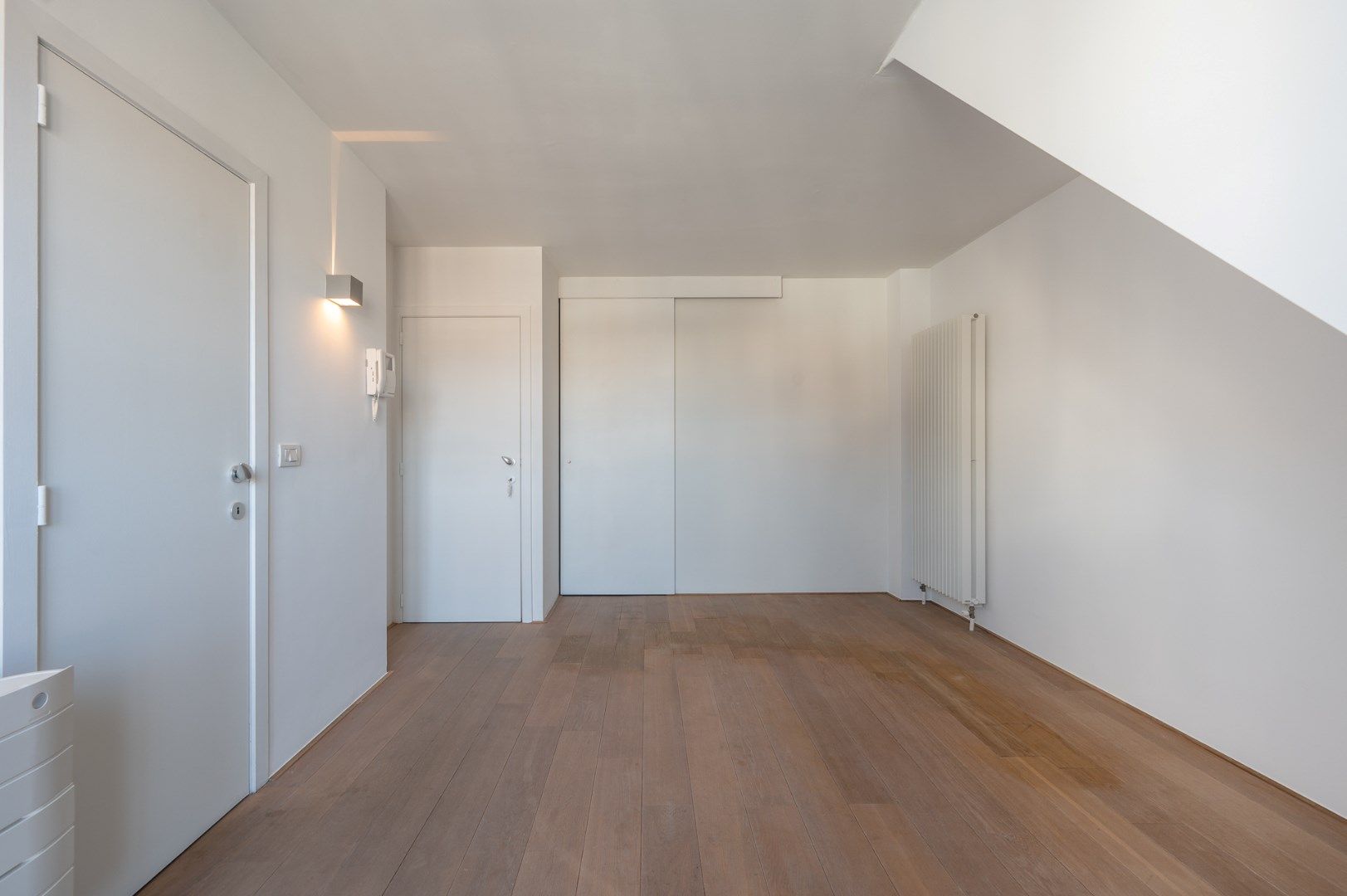 Aangenaam duplexdakappartement met prachtige zonneterrassen gelegen in de Dumortierlaan. foto 16