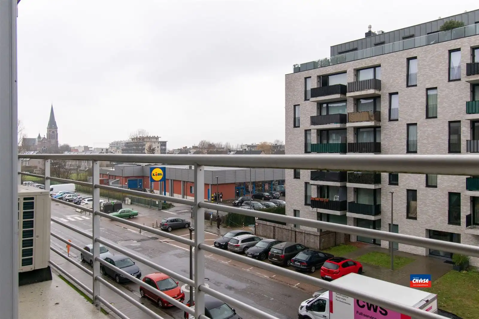 Instapklaar appartement met 2 slpks + P  foto 13