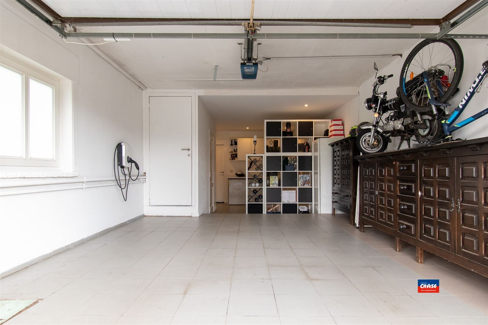 PRACHTIG LANDHUIS MET PRAKTIJKMOGELIJKHEDEN EN ZWEMBAD OP EEN TOTALE OPPERVLAKTE VAN 10a 50ca  foto 38