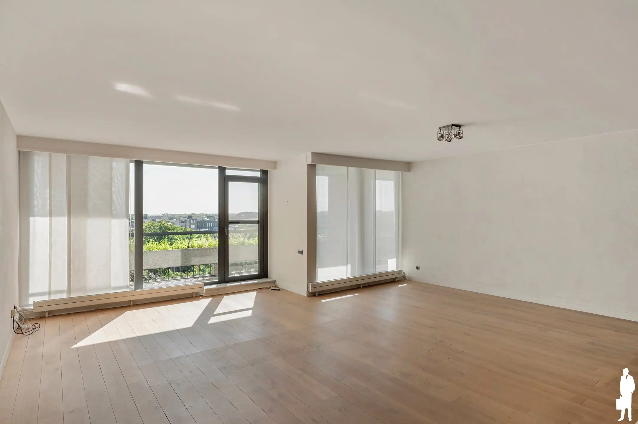 Volledig gerenoveerd en instapklaar appartement van 121 m² + 26 m² terras foto 6
