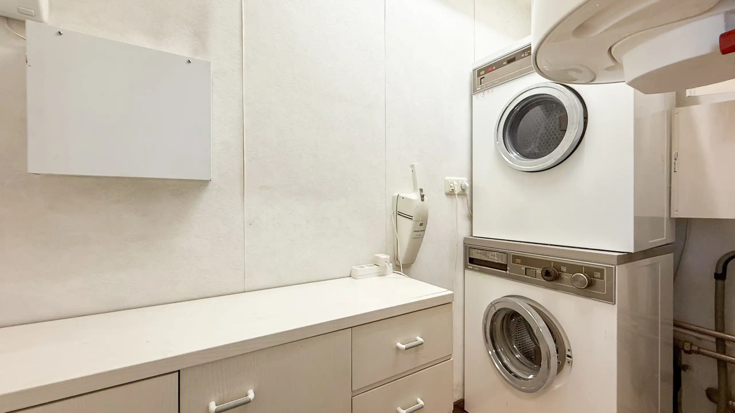 Instapklaar appartement + garagebox in het centrum v. Zolder foto 11