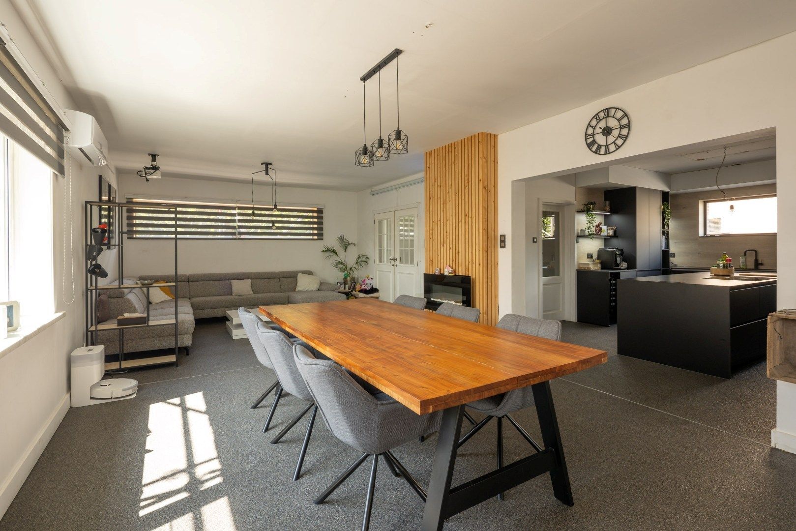 Vrijstaande en instapklare woning te koop in Pelt! foto 8