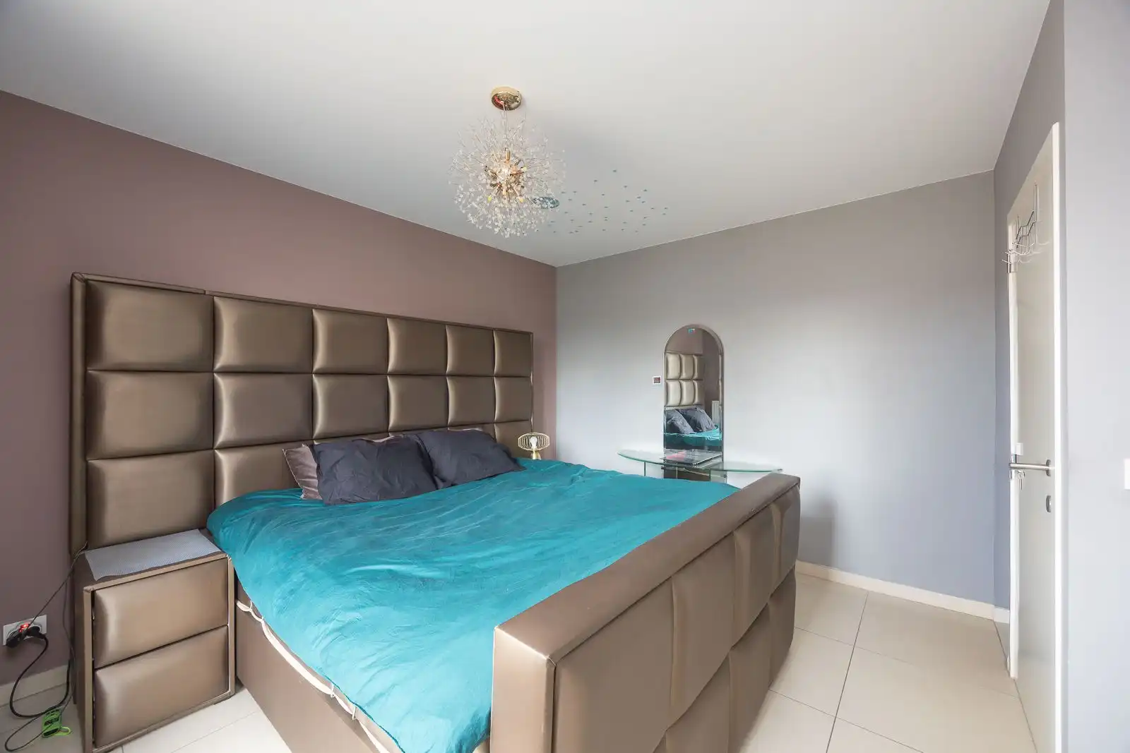 Comfortabel appartement met ruim terras én staanplaats in centrum Kapellen! foto 12