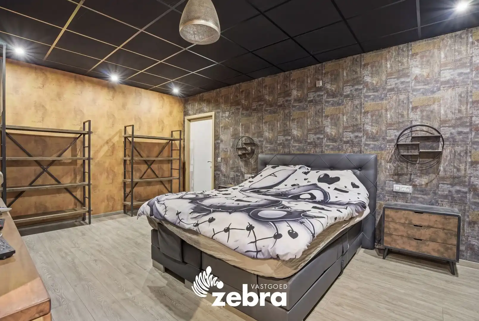 Handelspand met unieke woonst in centrum Pittem! foto 24