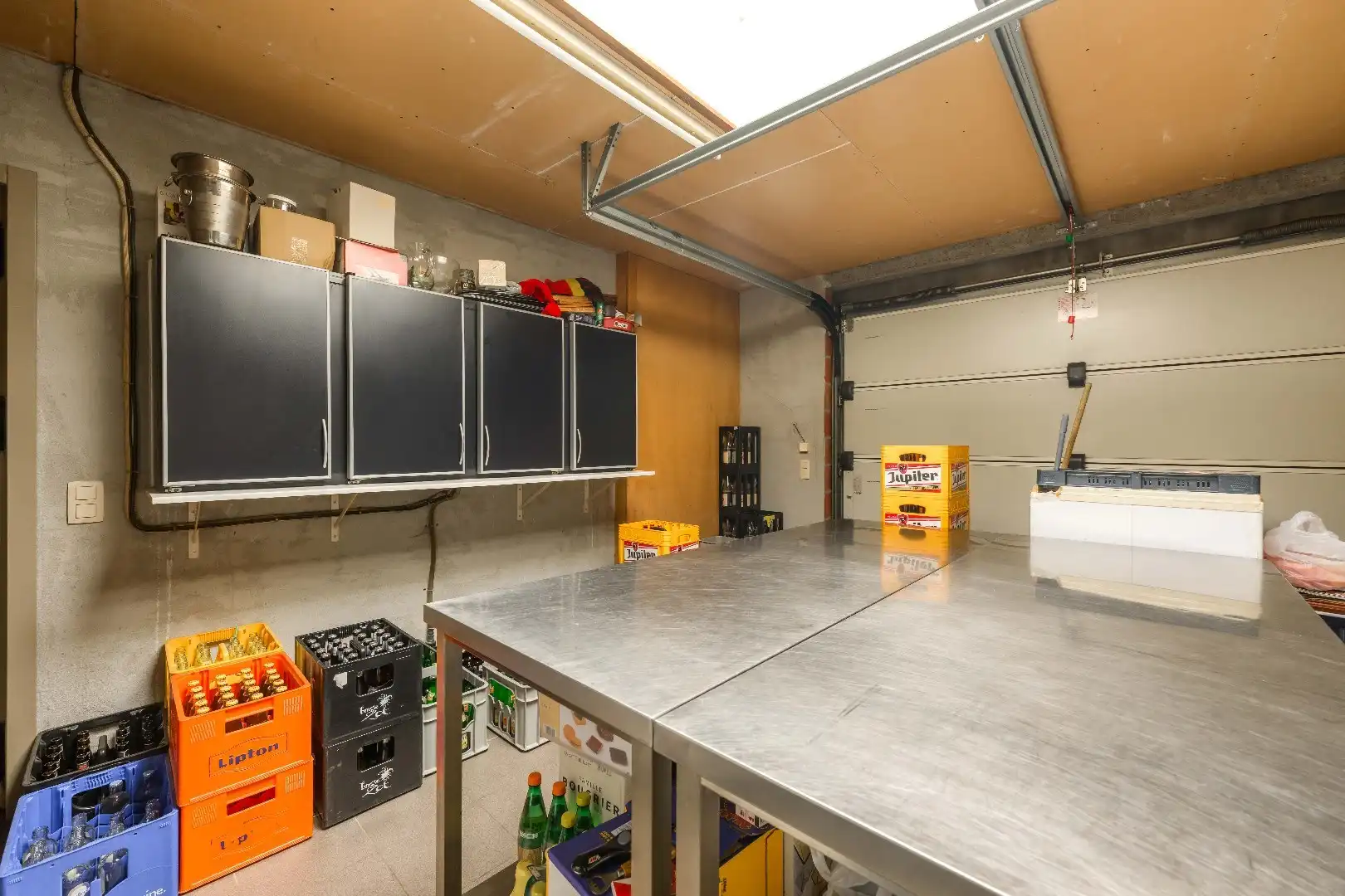 INSTAPKLAAR HANDELSHUIS (2009) OP GUNSTIGE LOCATIE!!!  foto 16