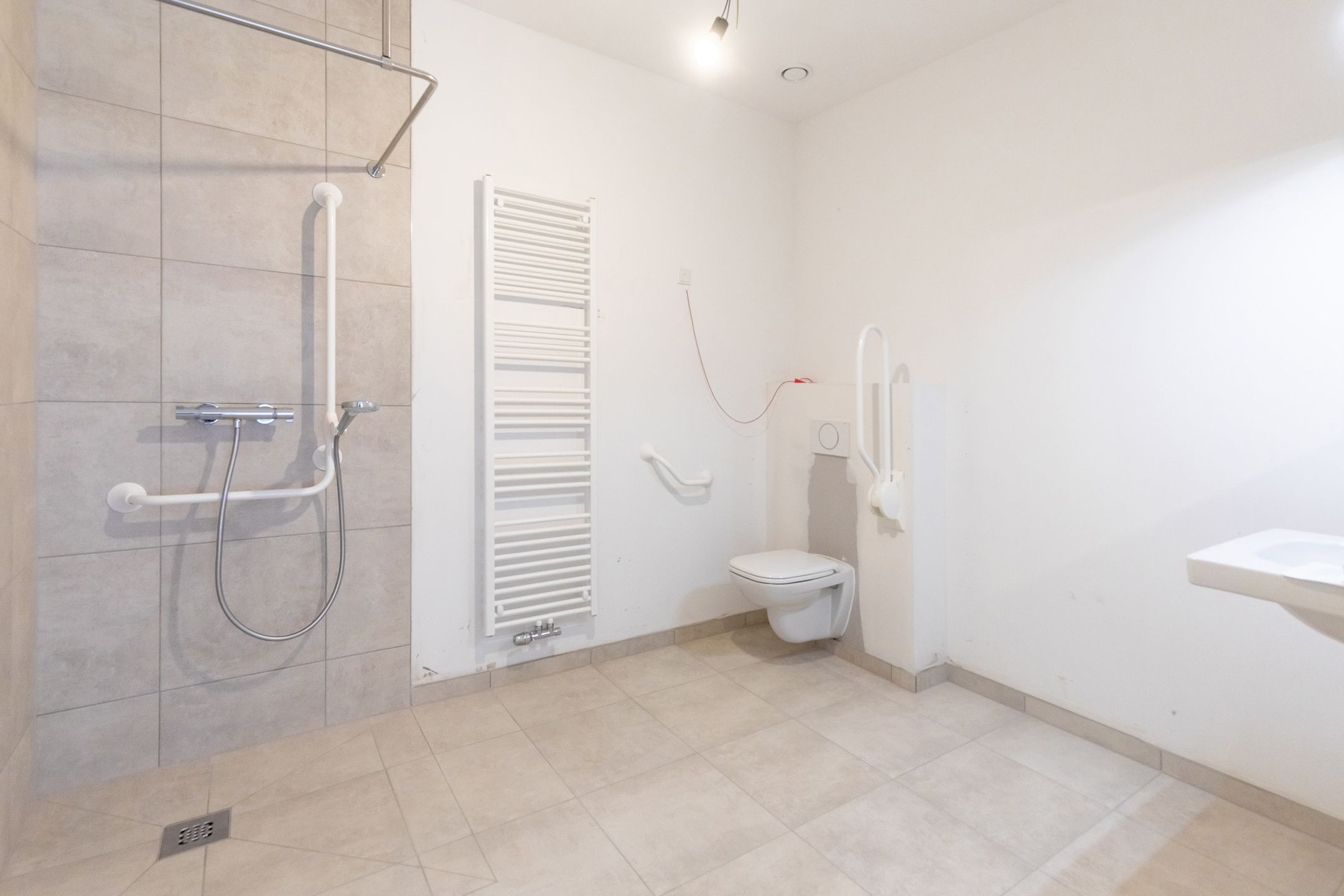 ASSISTENTIEWONING, 1 SLAAPKAMER, GROOT TERRAS foto 5