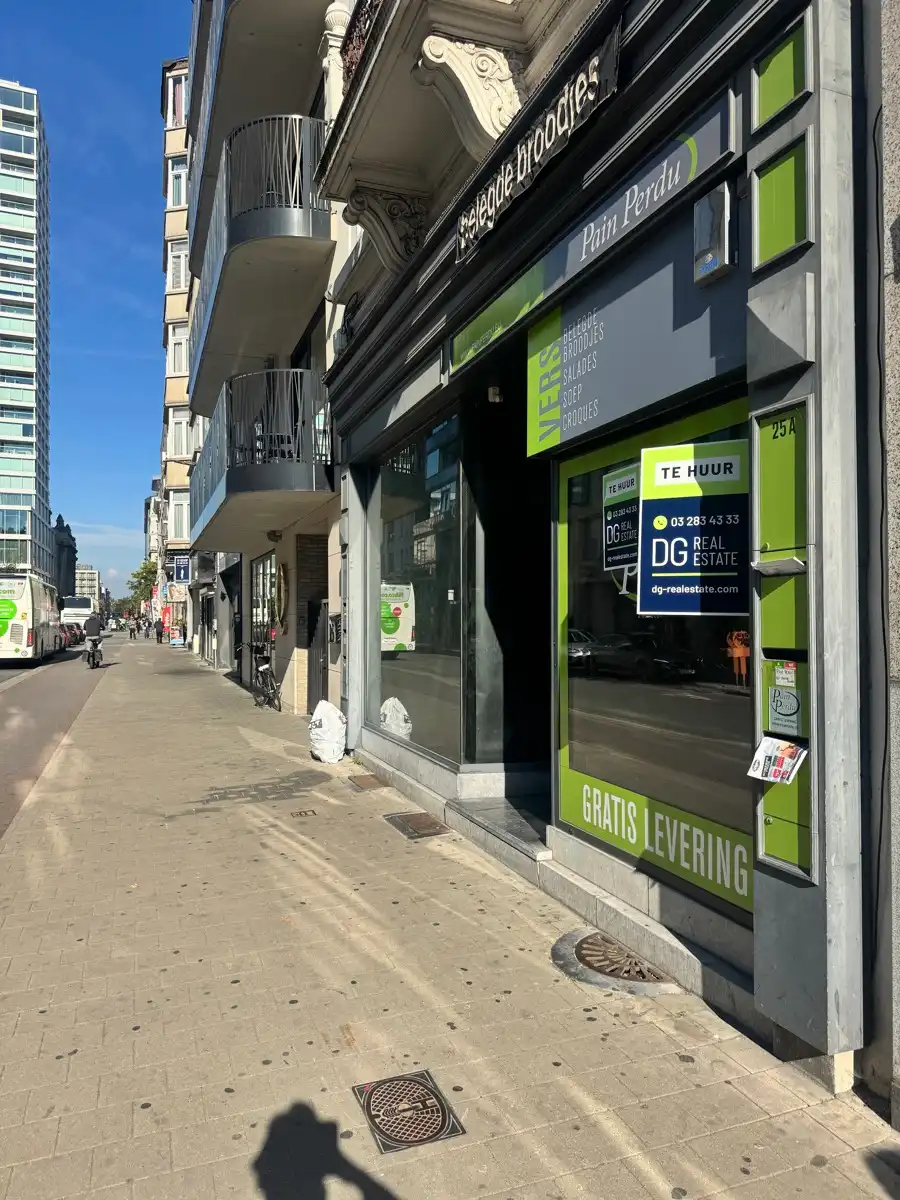 Instapklaar pand 108 m² voor take-away & delivery foto 8