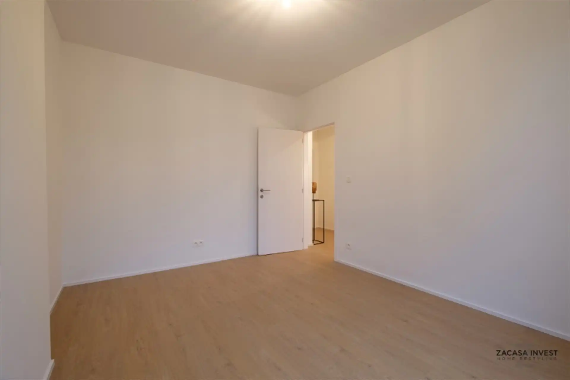 Met zorg gerenoveerde woning gelegen aan stadspark van Aalst foto 11