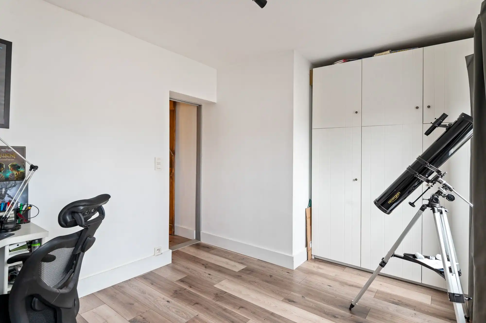 Trendy instapklaar appartement met twee slaapkamers én terras in Essen! foto 11