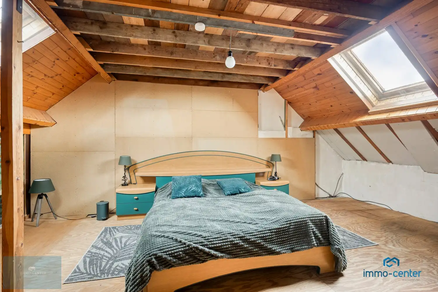 Landelijke charme en ruimte om te renoveren op 990 m² foto 9