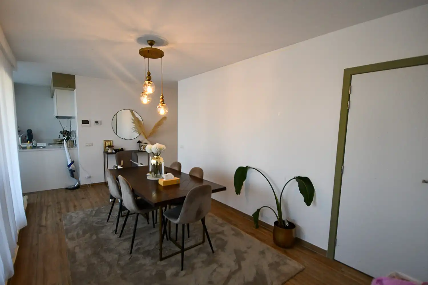 Prachtig duplexappartement met 2 terrassen, leuke architectuur en 3 ruime slaapkamers! foto 5