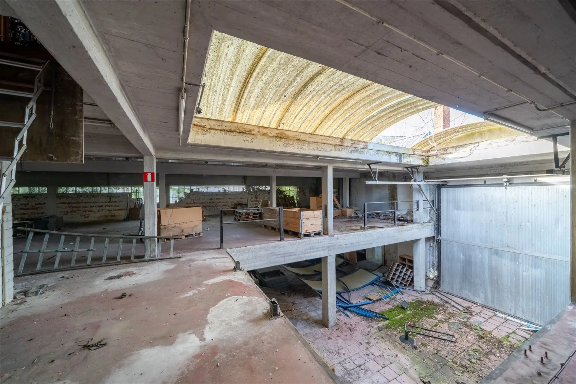 Prachtig gelegen projectgrond met zicht op het water! foto 16