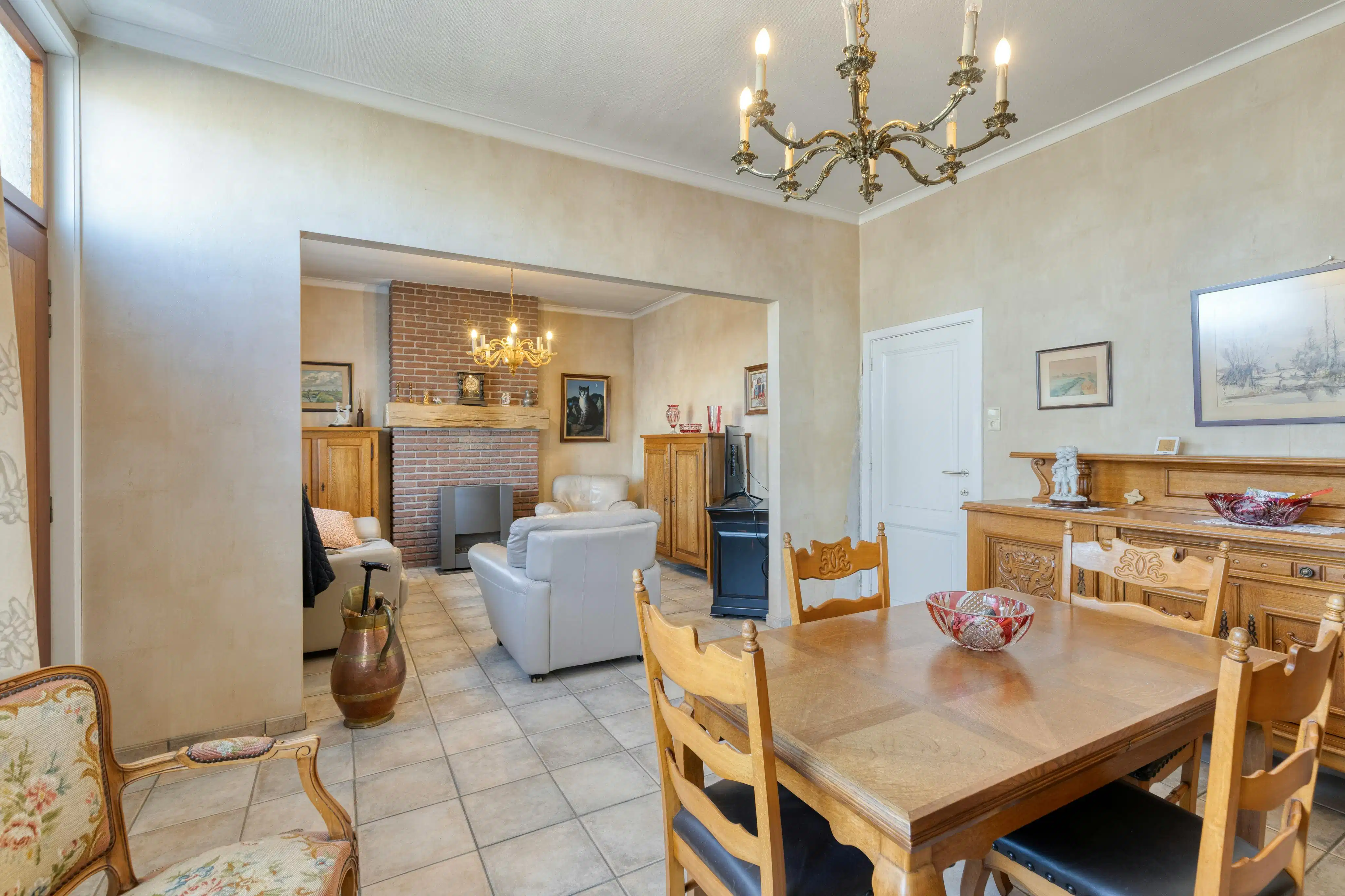 Herenwoning met 3 slaapkamers in het centrum van Veurne. foto 14