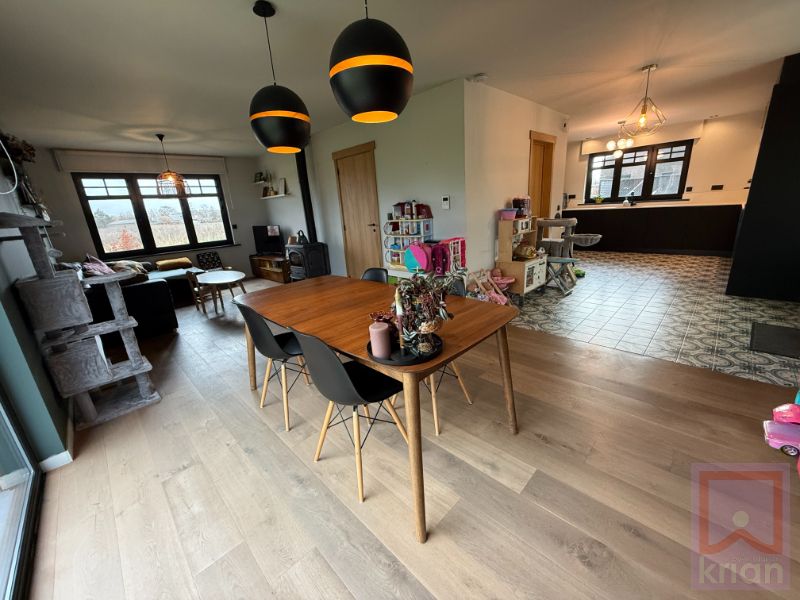 Gerenoveerde vrijstaande woning op 2880m²! foto 8