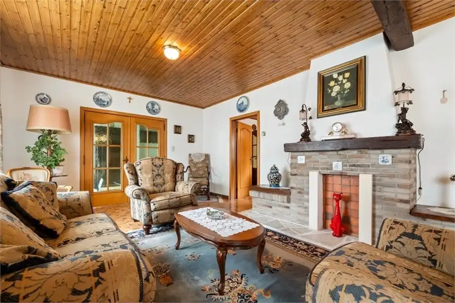 OP TE FRISSEN GELIJKVLOERSE WONING IN SINT-TRUIDEN foto 8