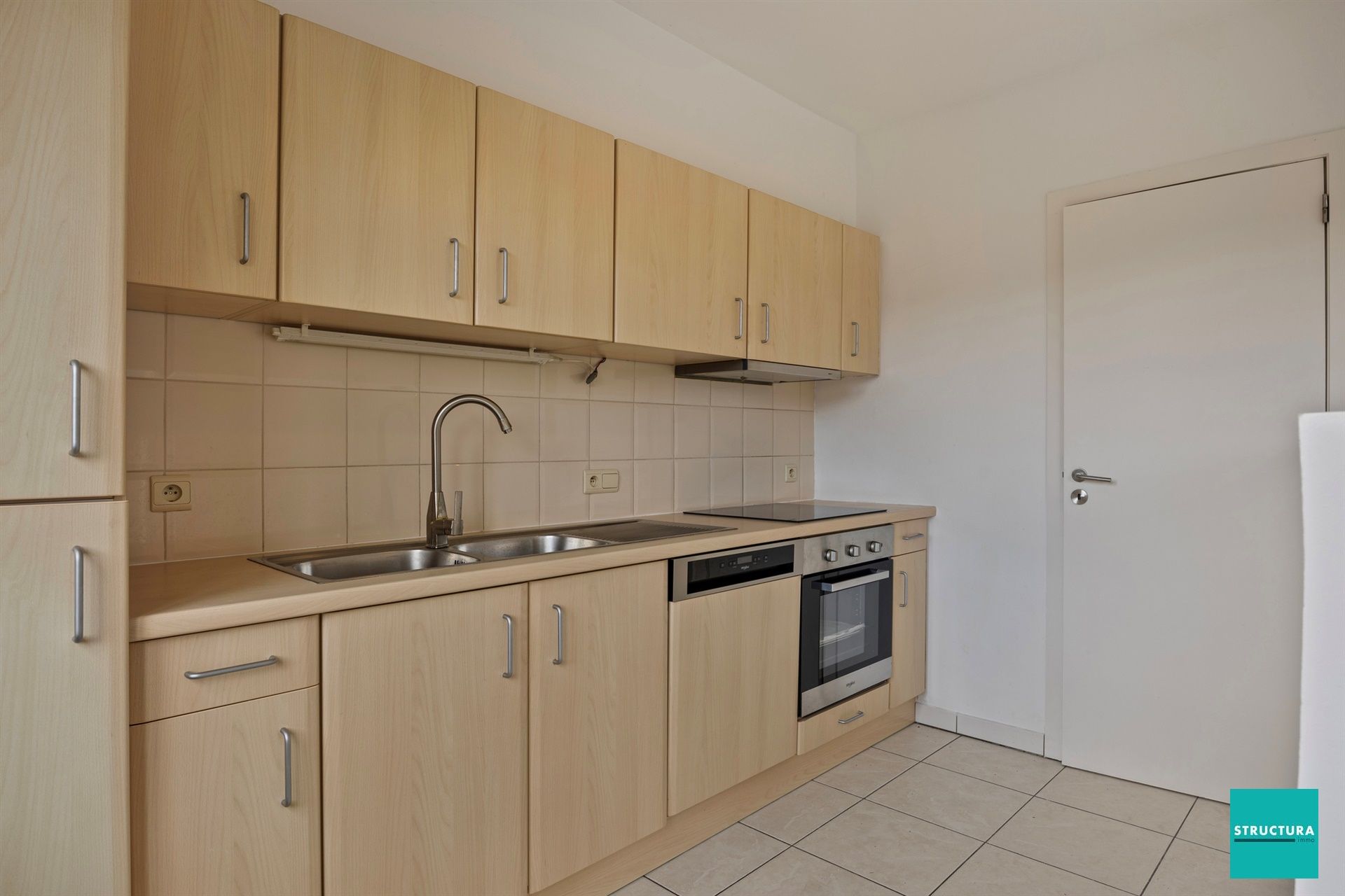 Duplex-appartement vlakbij centrum en openbaar vervoer! foto 6