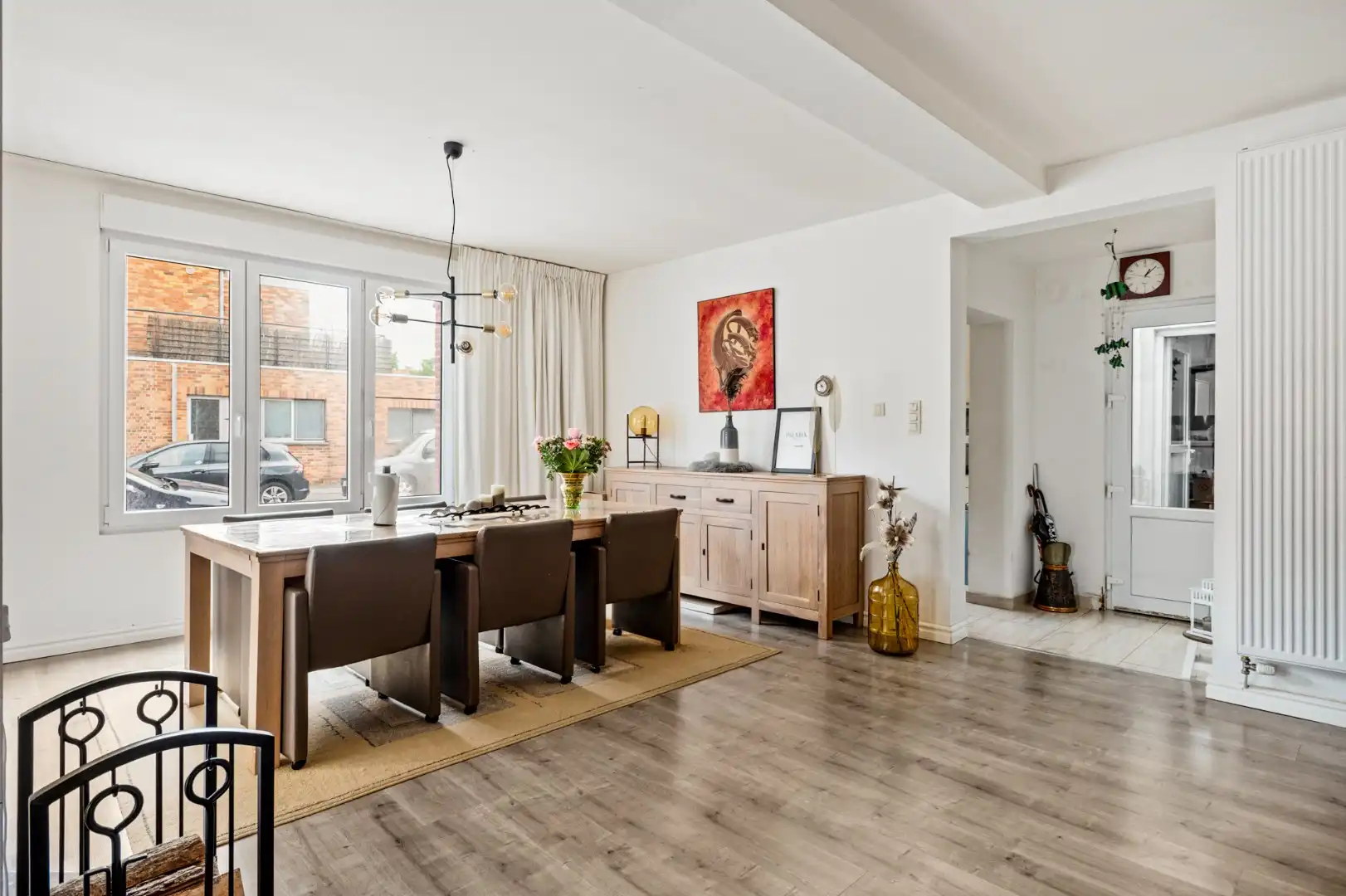 Instapklare woning met 5 slaapkamers en ruime garage op centrale ligging foto 7