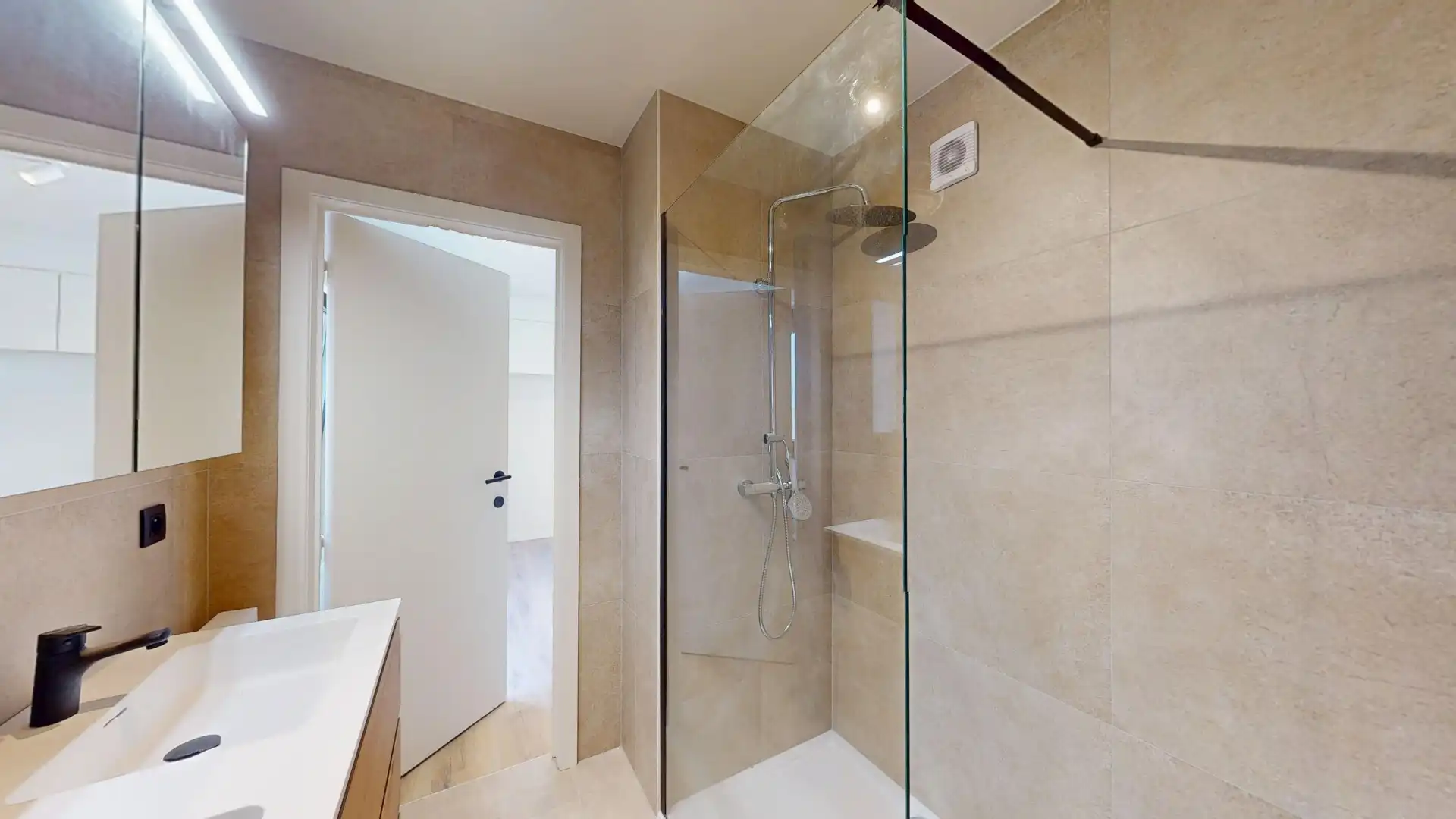 Appartement te koop foto 17