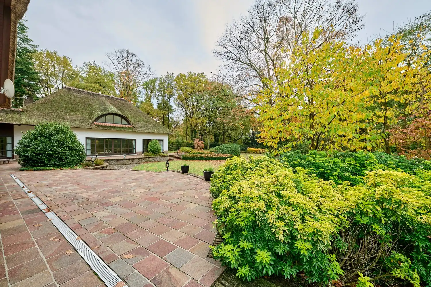 Exclusieve villa op toplocatie – een oase van rust en comfort nabij Maasmechelen en Genk foto 32