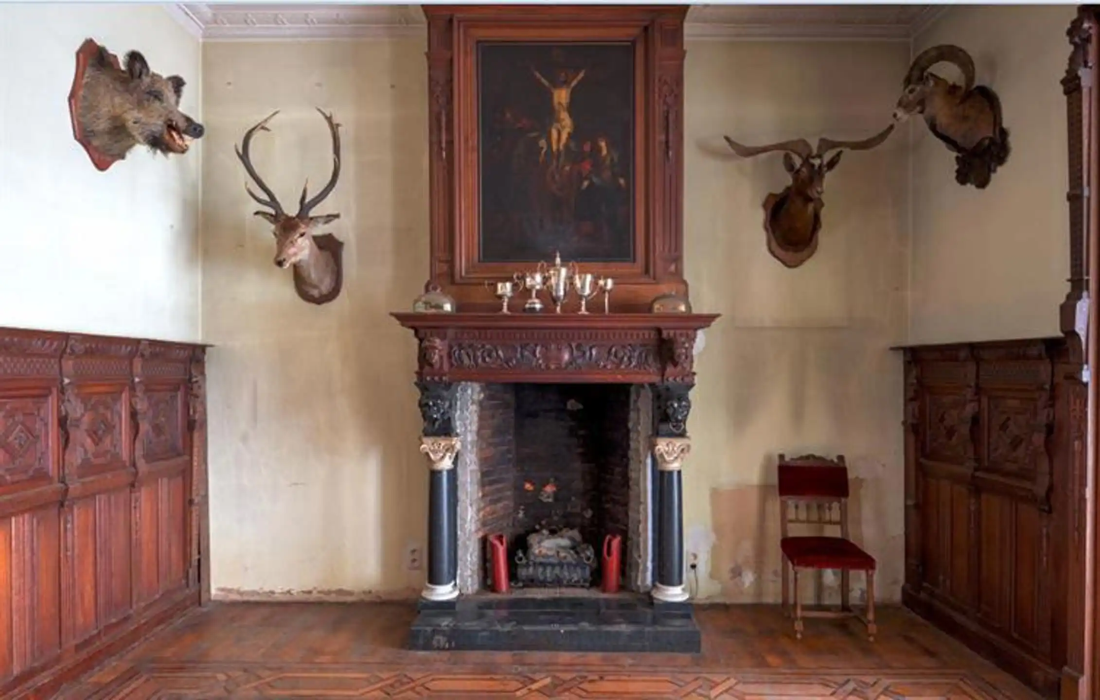 Imposante neoclassicistische herenwoning met 7 slpk., 2 badk. op 59 are 51 ca foto 9