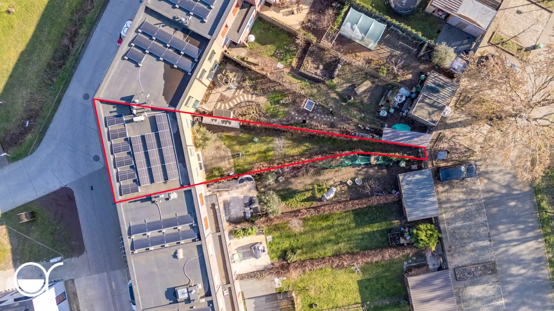 Woning met 3 - 4 slaapkamers met zonnige tuin foto 2