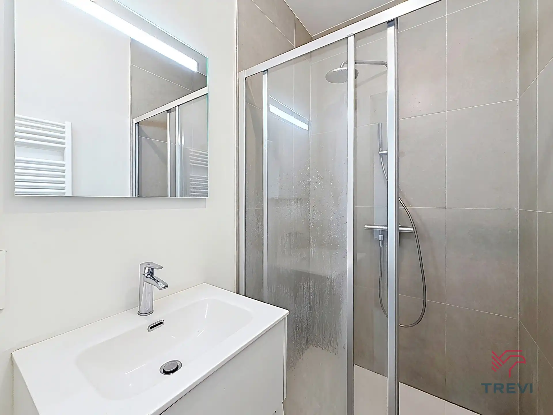 Mooi nieuw appartement - 2 slaapkamers,  ±97 m² foto 10