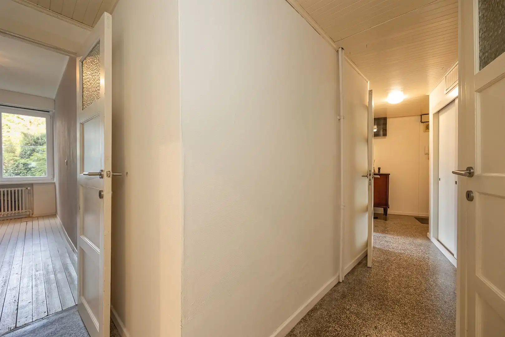 Uiterst charmant appartement op de grens van Zurenborg foto 11