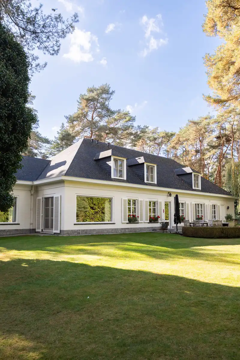 Exclusieve villa met 5 slpk op ruim groen perceel foto 25
