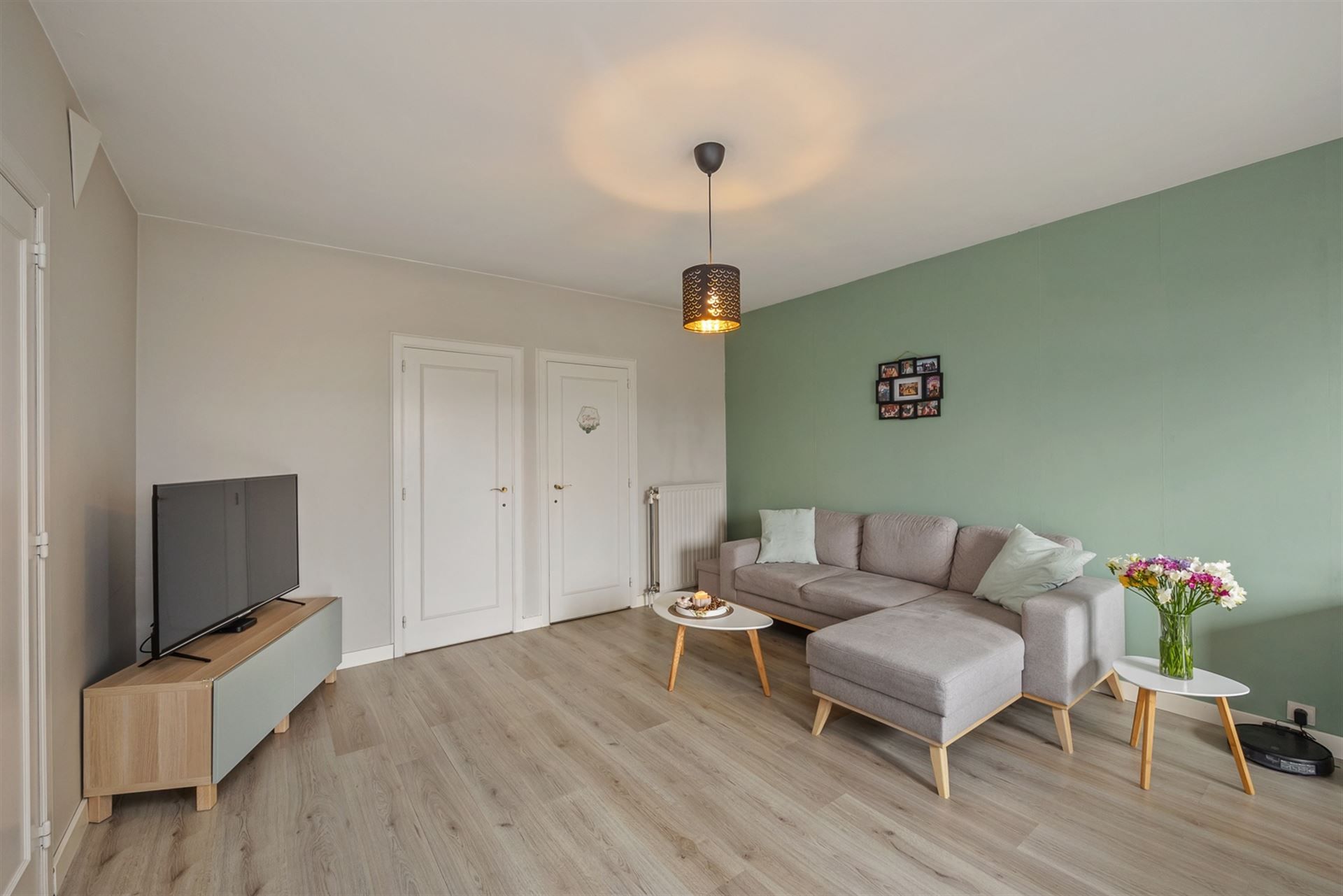 Instapklaar Dakappartement met 2 Ruime Terrassen foto 2