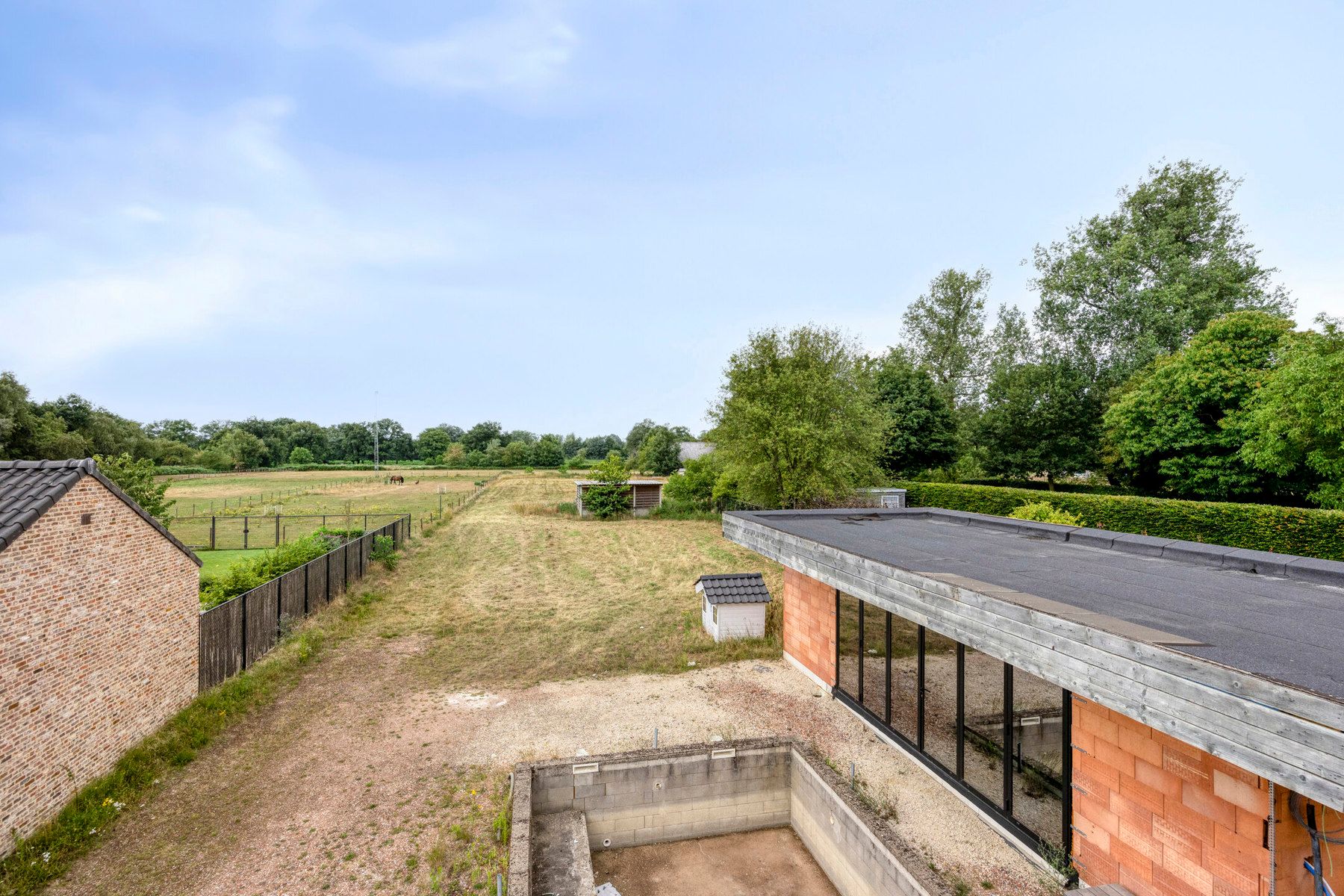 Moderne nieuwbouw villa met strak design ZONDER BTW  – nog verder af te werken naar eigen smaak! foto 38