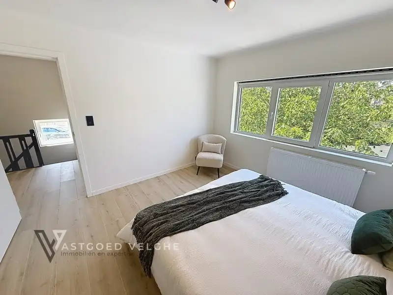 🏡Instapklare vernieuwbouwwoning met EPC A op ruim perceel van 10 are🔥 foto 25