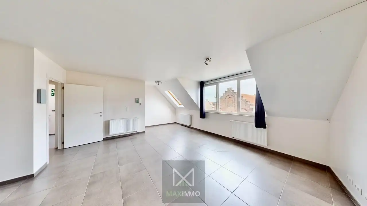 🔥 Instapklaar appartement in het centrum van Lauwe – ideaal als investering of eigen stek 🔥 foto {{pictureIndex}}