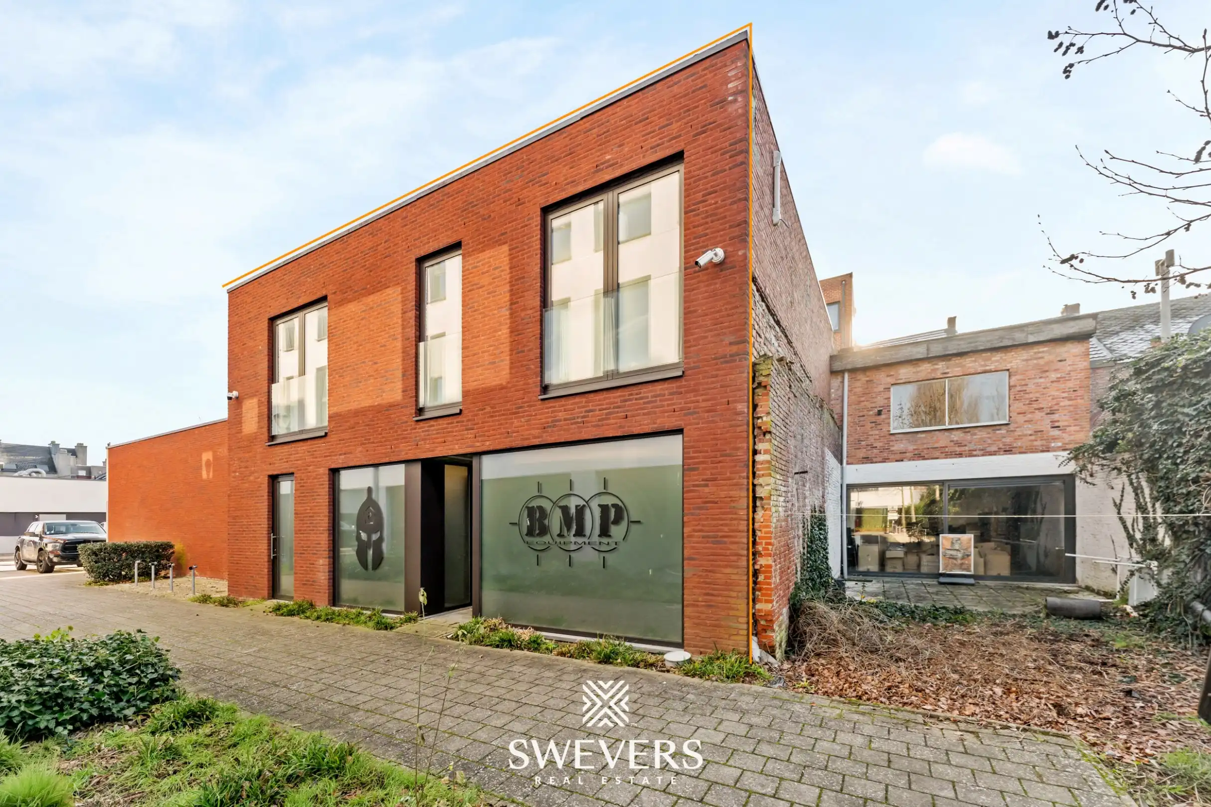 Uitzonderlijke mooi gelegen en ruime (391m²) handelsruimte in het volle centrum van Leopoldsburg foto 17