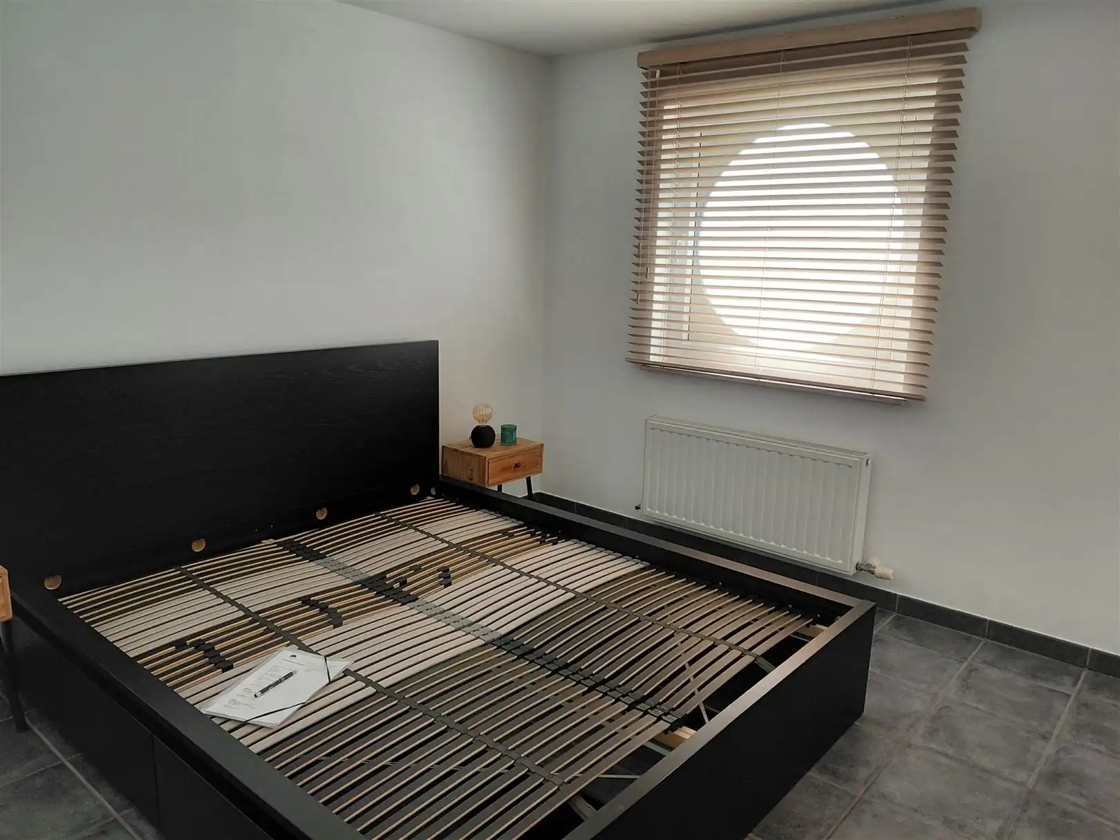 TE HUUR: Appartement met 1 slaapkamer en dressing te Heusden! foto 11