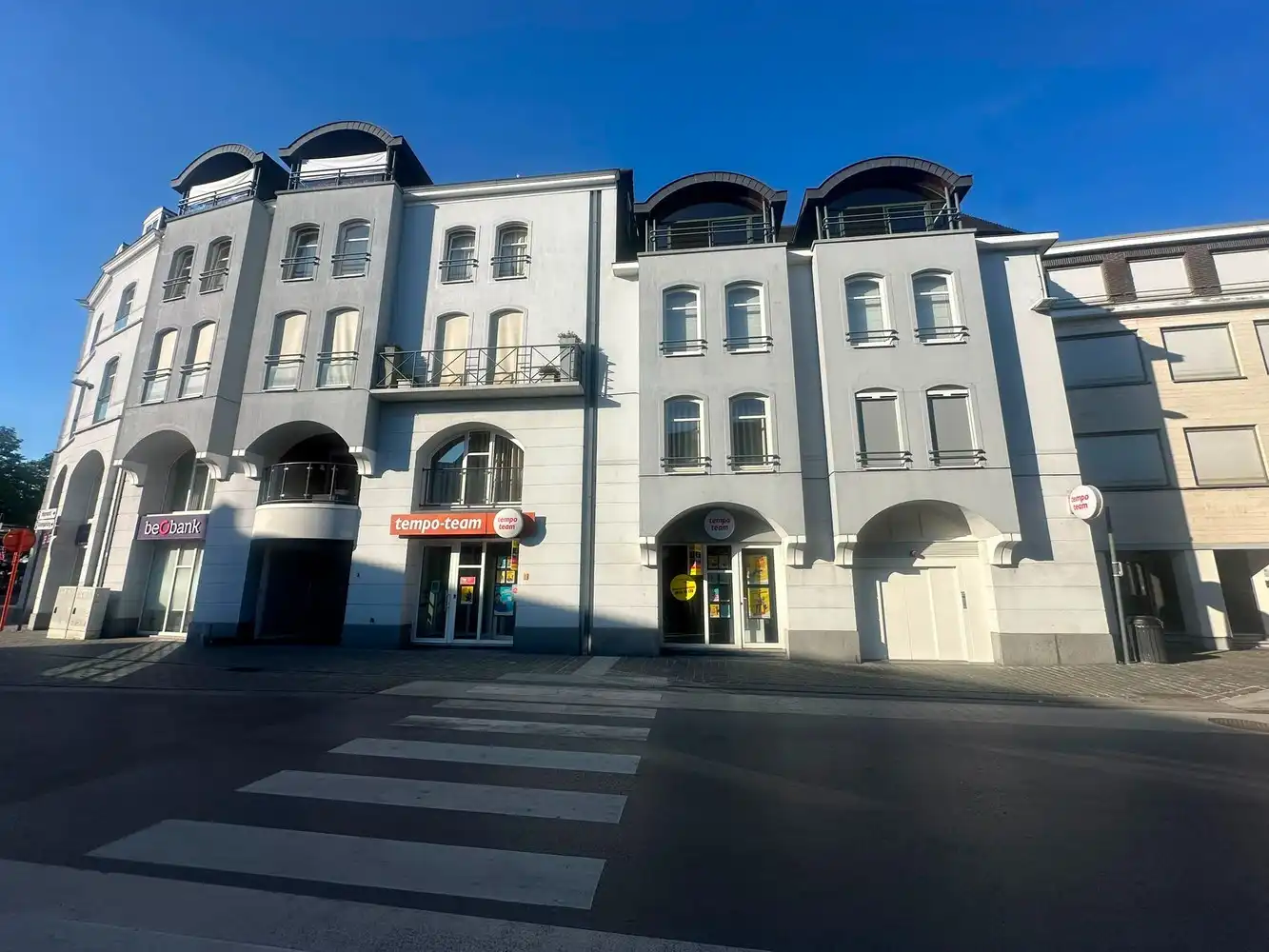 TE HUUR – KANTOORRUIMTE 195 m² | KEIZERSPLEIN AALST foto 3
