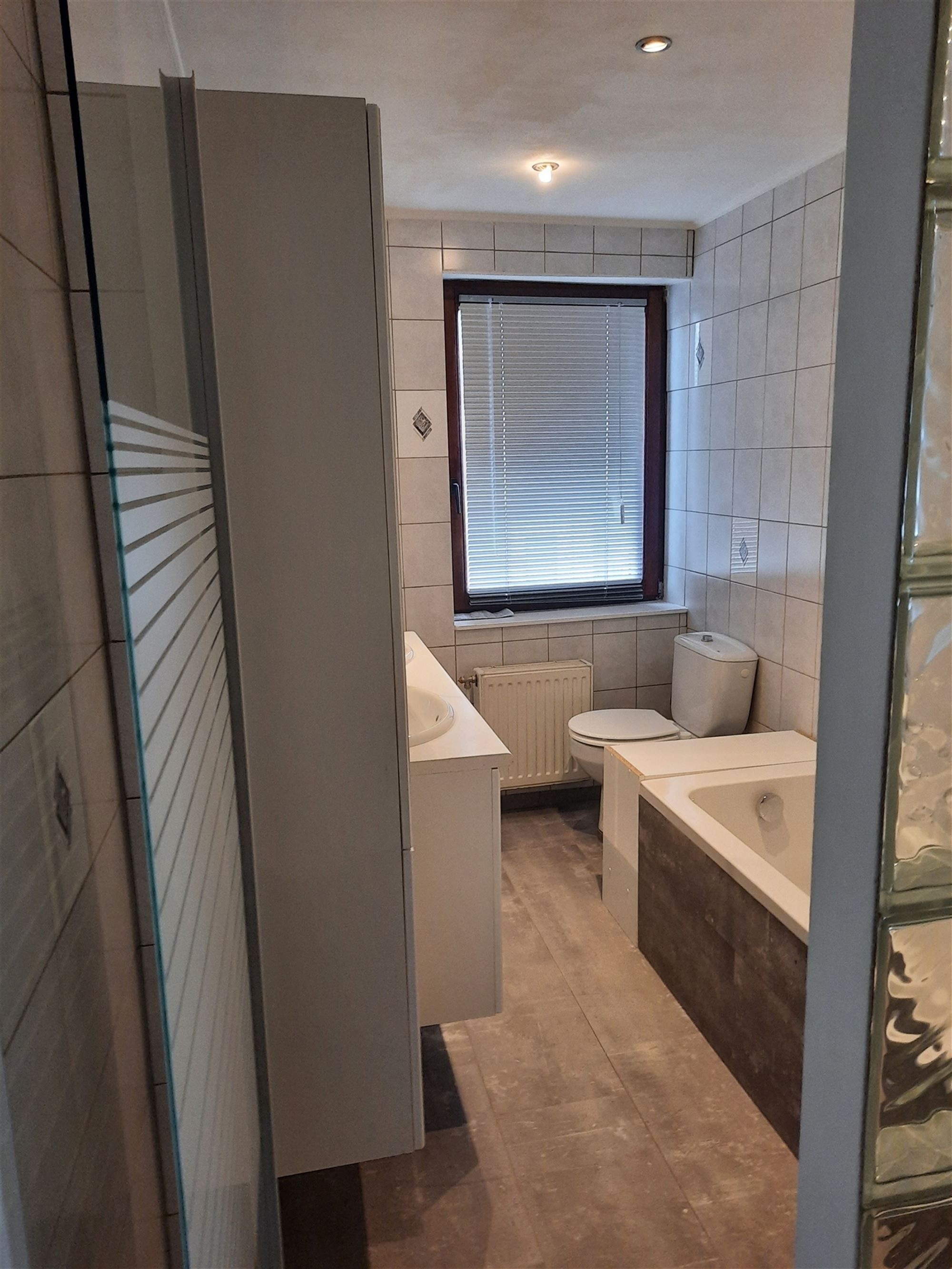 Vrijstaande woning op toplocatie in Genk foto 18