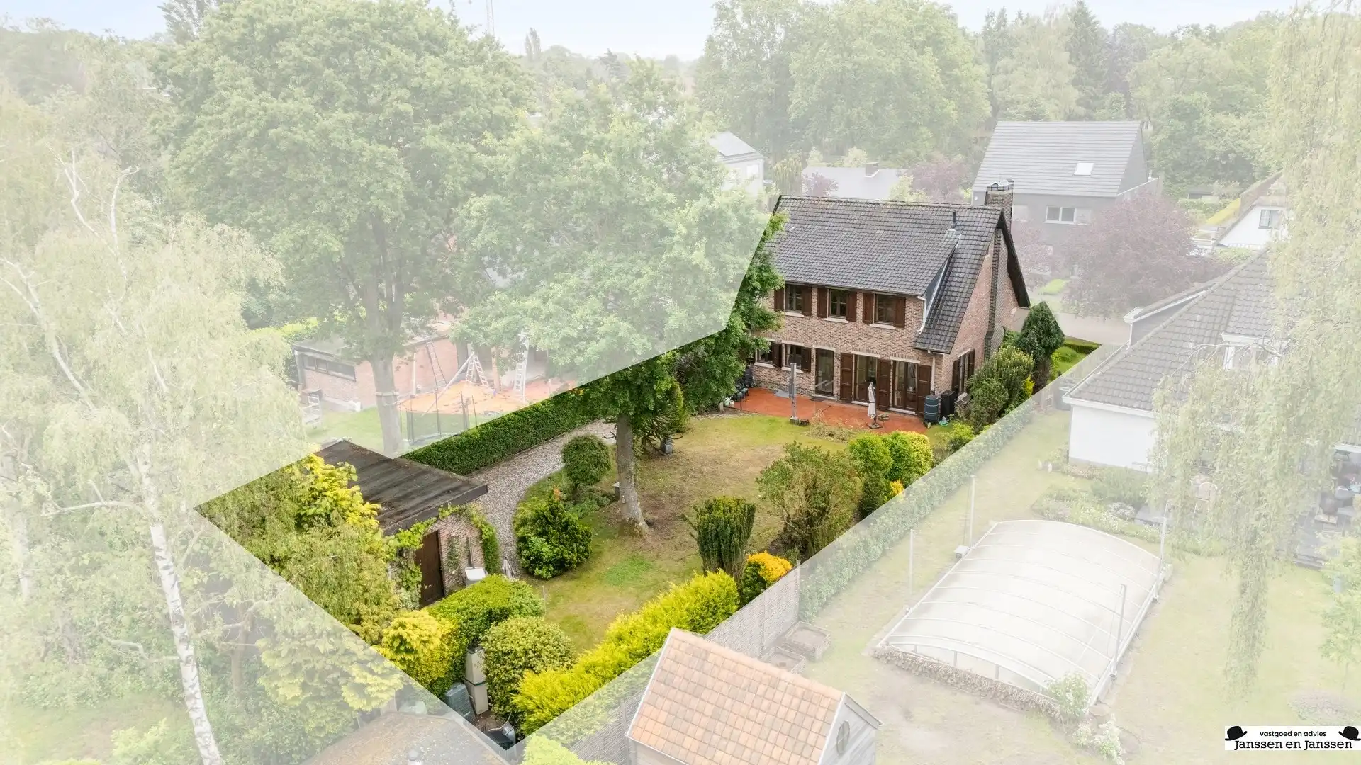 Ruime open bebouwing met prachtige tuin te Ekeren foto 25