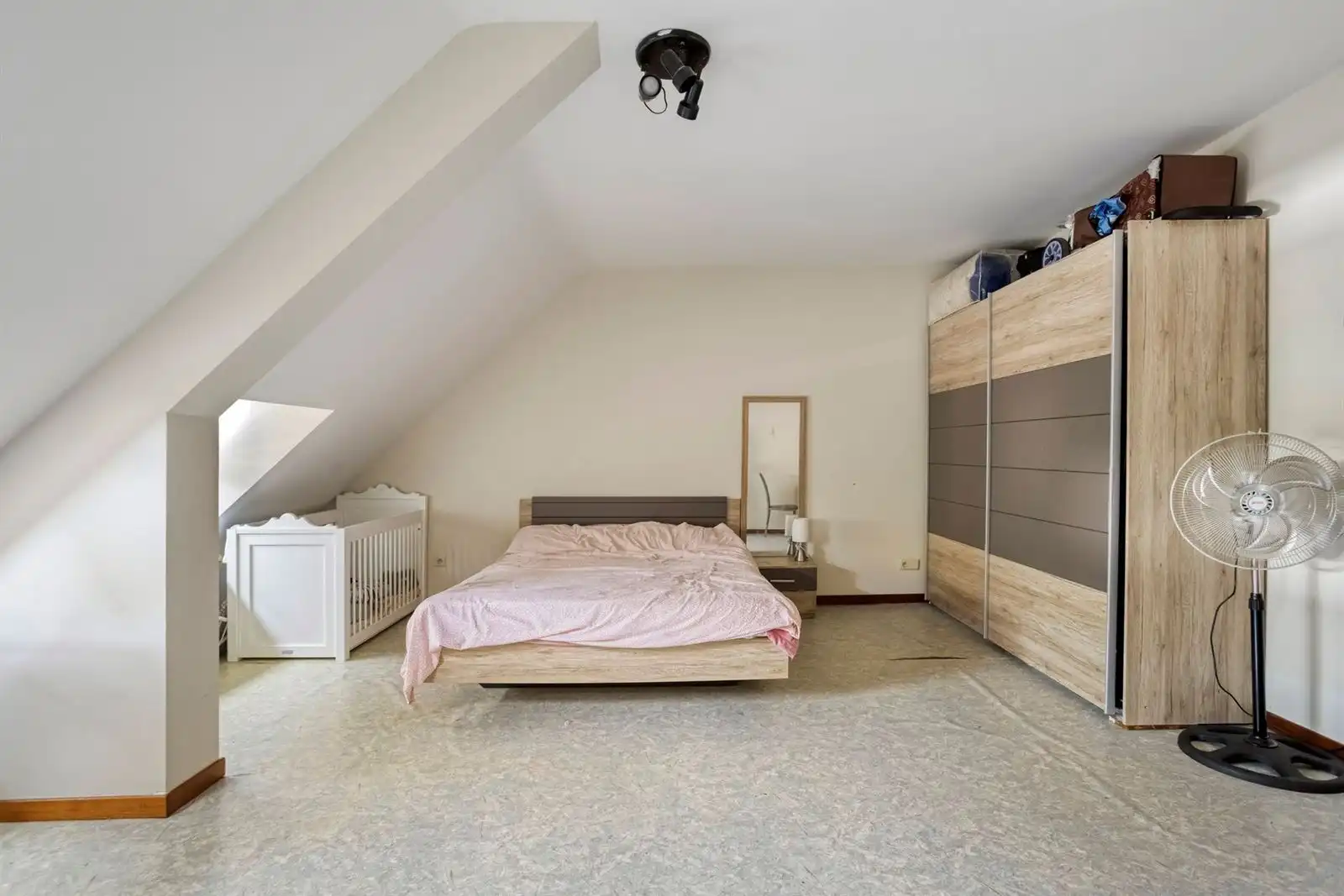 Duplex-appartement te koop met 2 slaapkamers foto 13