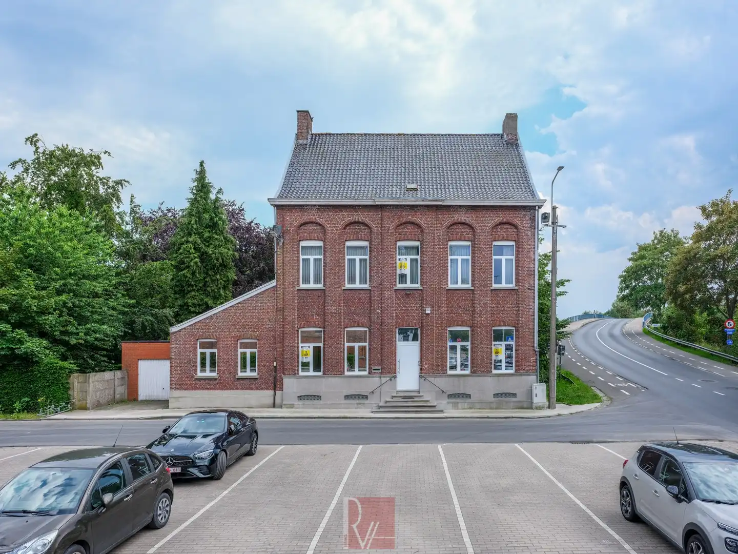 Hoofdfoto van de publicatie: Pastoriewoning