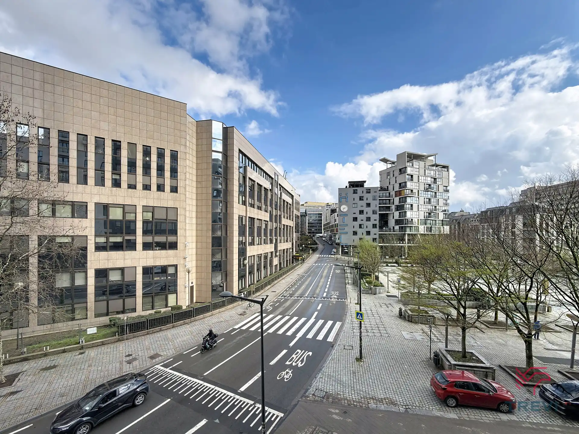 STUDIO MET SLAAPHOEK IN DE EUROPESE WIJK ! foto 14