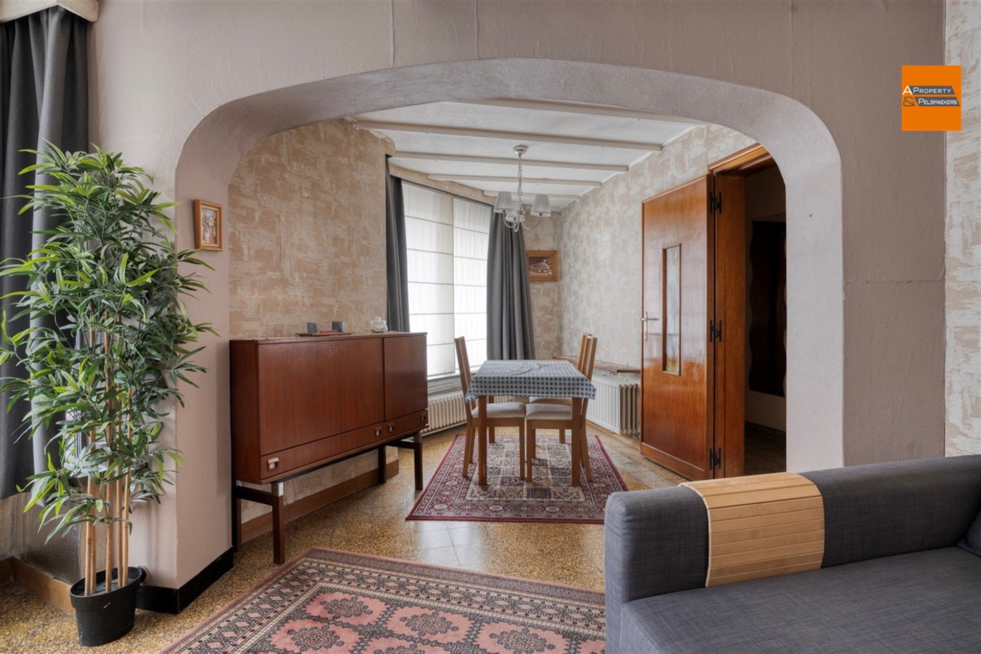 Bungalow met renovatiepotentieel in centrum Erps  foto 5