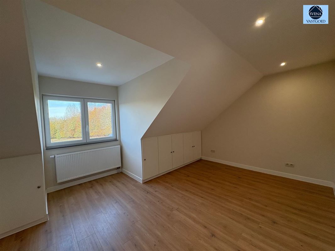 ZEER MOOIE WONING MET 4 SLAAPKAMERS foto 14