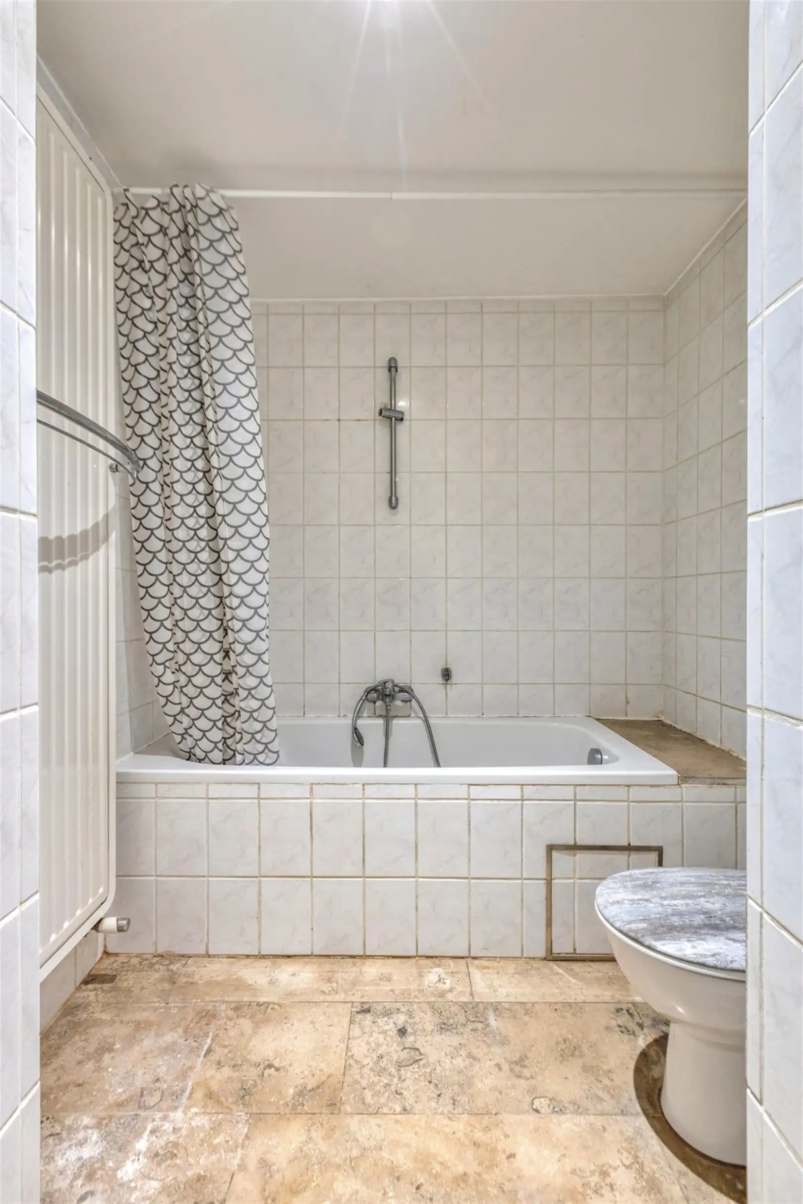 TE KOOP: Gelijkvloers 1-slaapkamer appartement te Hasselt! foto 14